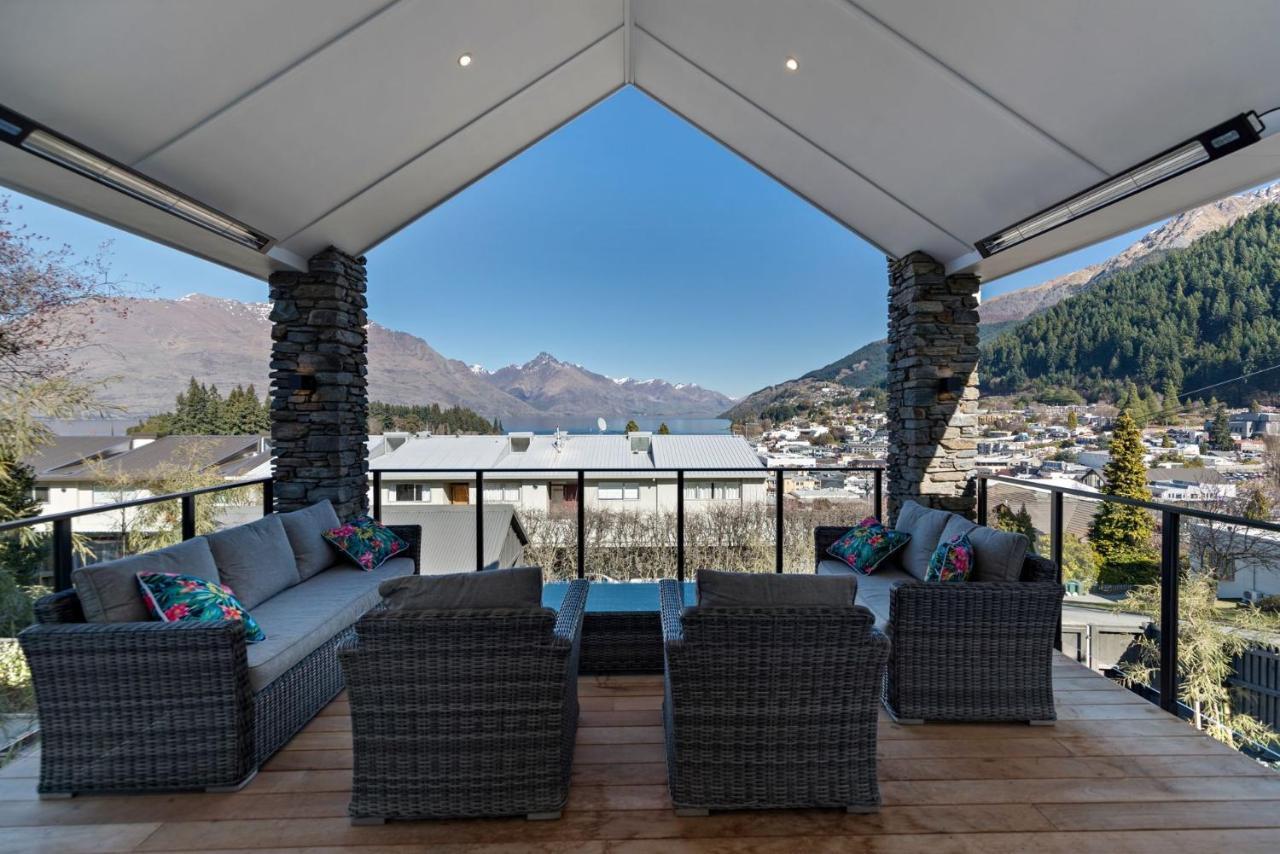 Stonehill Villa - 5 Bed Queenstown