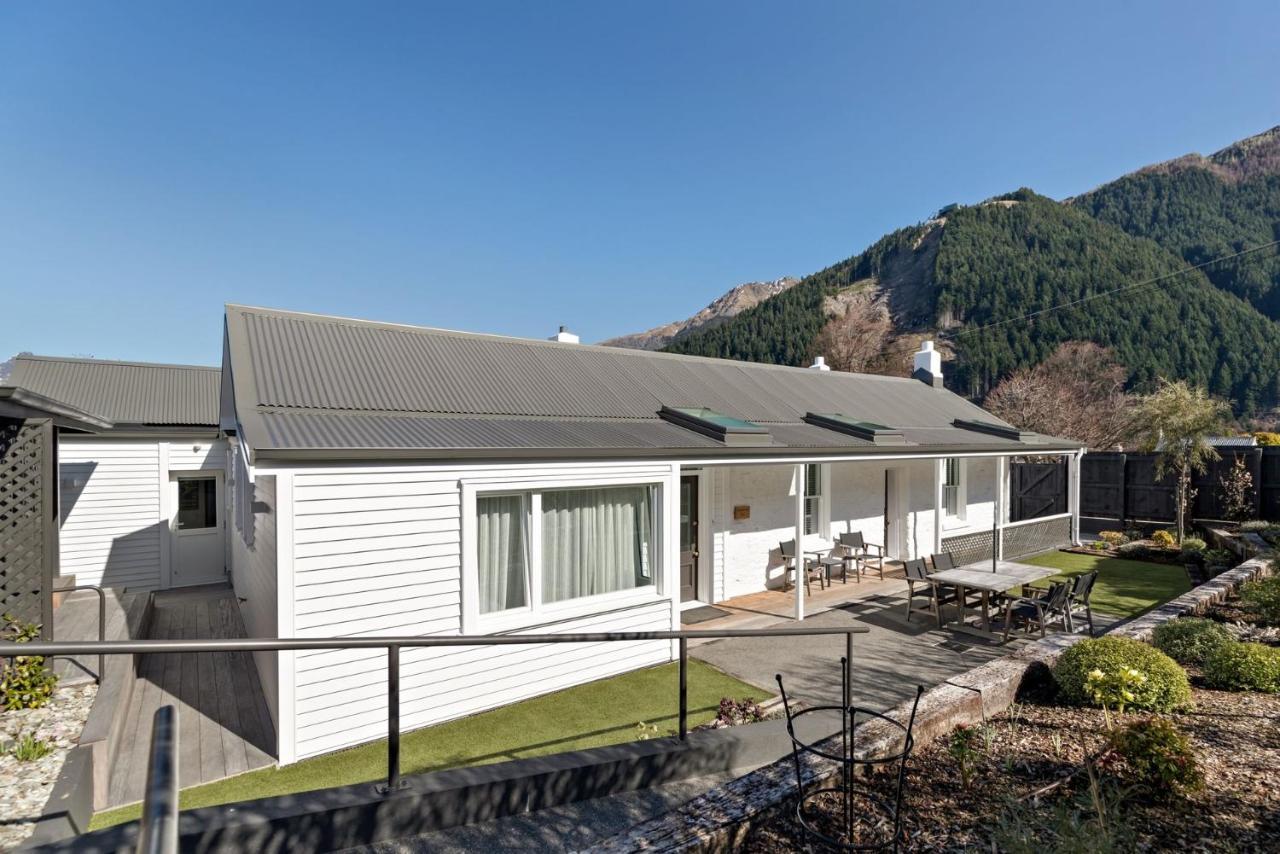 Stonehill Villa - 5 Bed Villa *